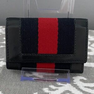 Gucci 6 Hook Leather Key Case Navy Blue Sherry Line